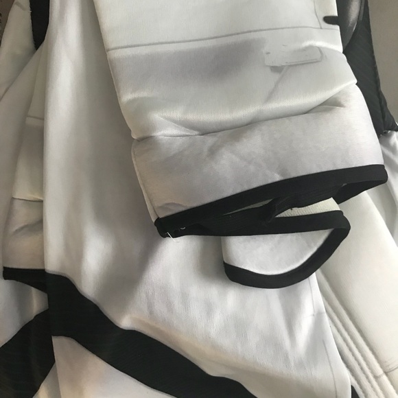 New Star Wars Execution Trooper Kids Costume - Picture 3 of 8